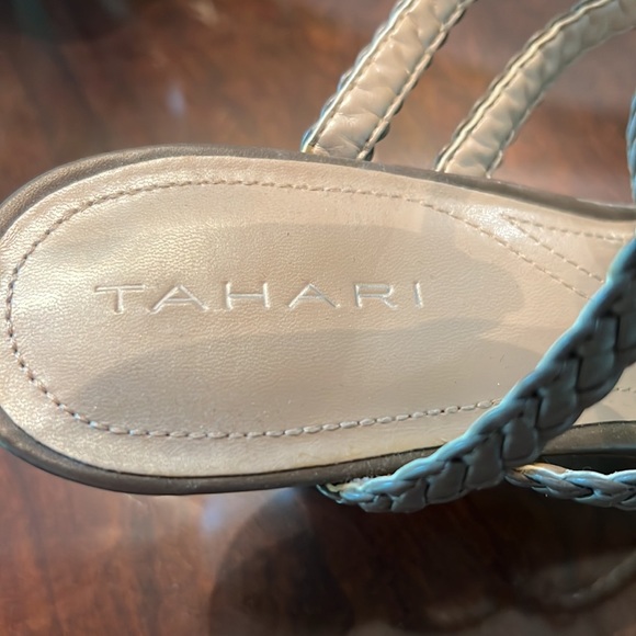 Sandals - Picture 3 of 7